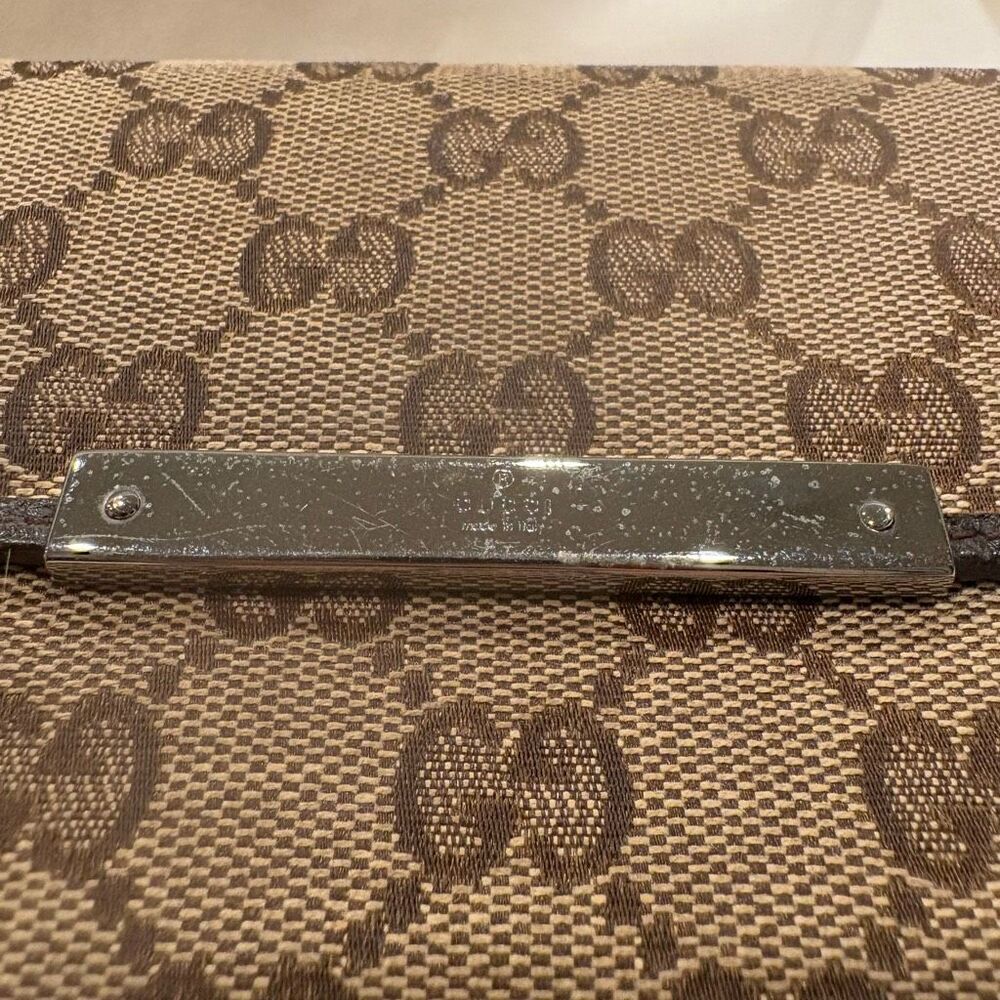 Gucci Brown Monogram Wallet - Picture 3 of 14